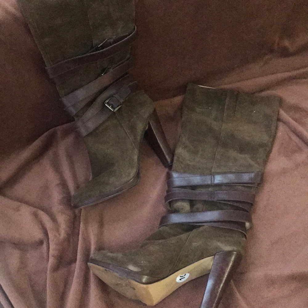 Nine West brown boots